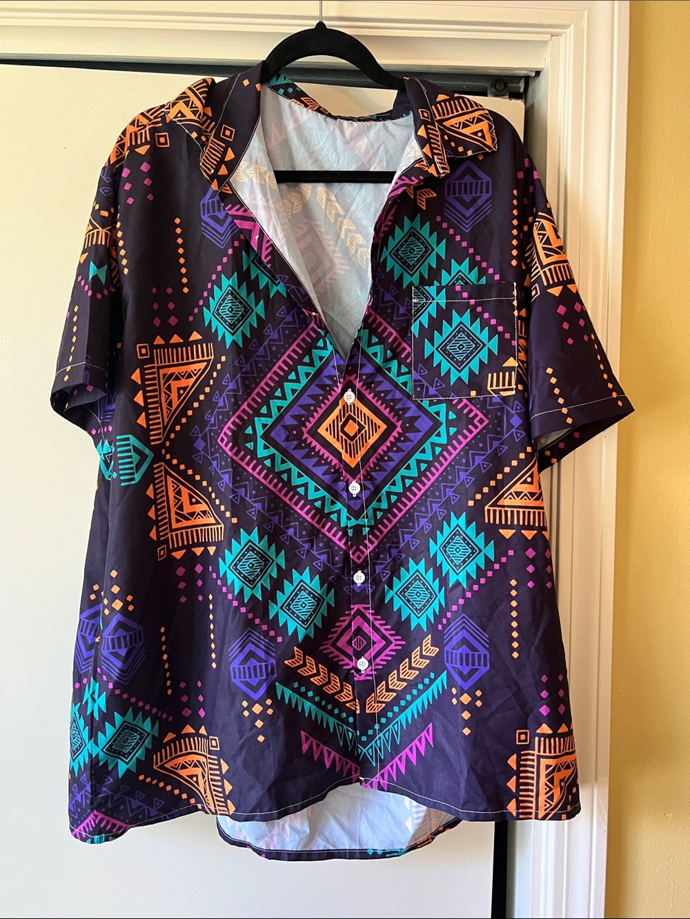 Vibrant Geometric Button-Up Shirt in Black, Teal, Purple & Orange 2XL